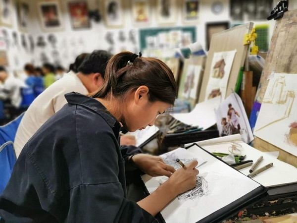 美术设计(图1)